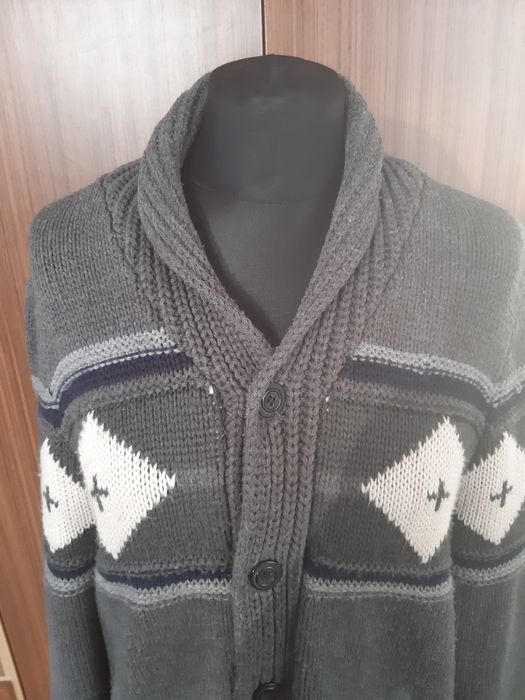 Sweter Cedar Wood State M