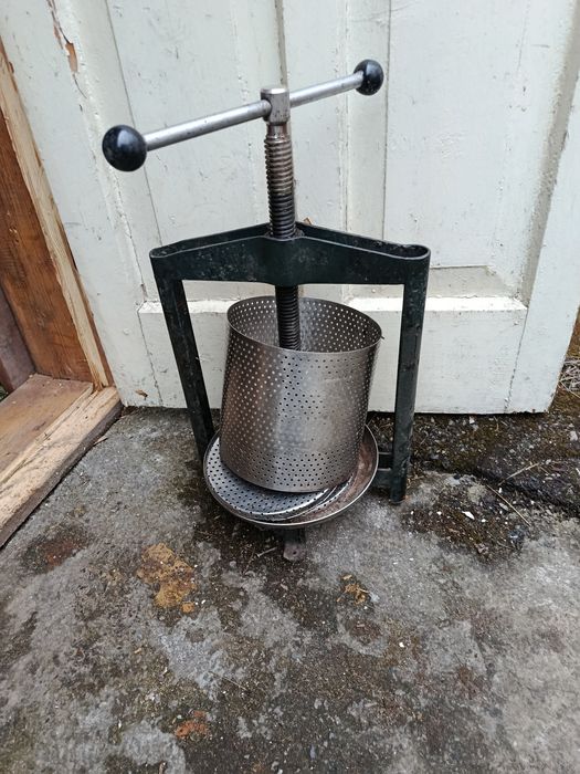 Садовый инвентарь.