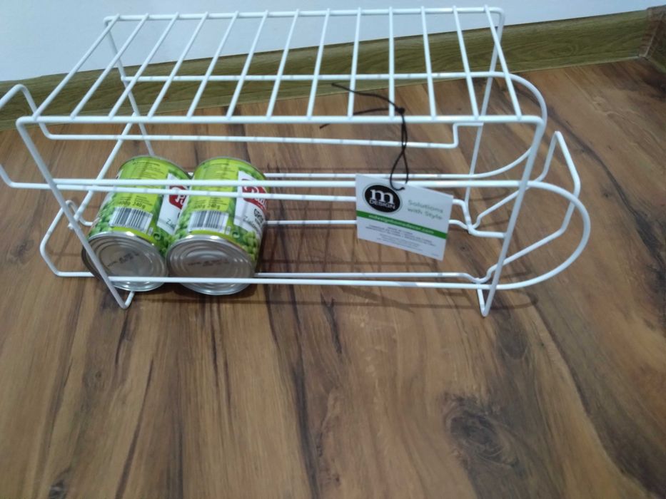 Stojak na puszki z napojami lub żywnością Wysyłka