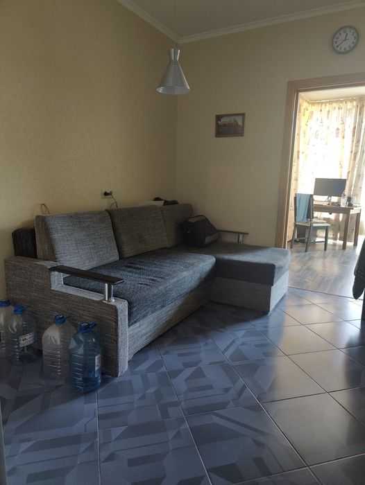 Подобово вул. Юлії Здановської 71г  поряд Інститут Раку