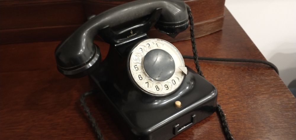 Telefon Siemens 1942 rok