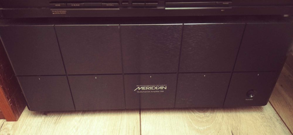 Końcówka mocy Meridian 558