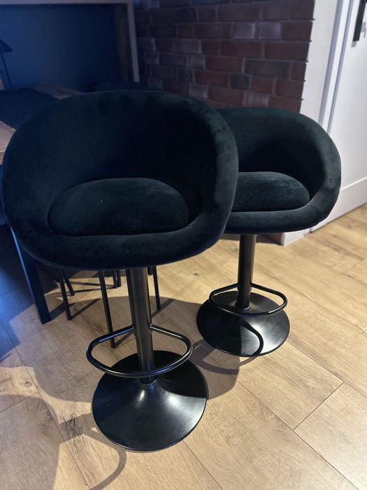 Hokery krzesla barowe