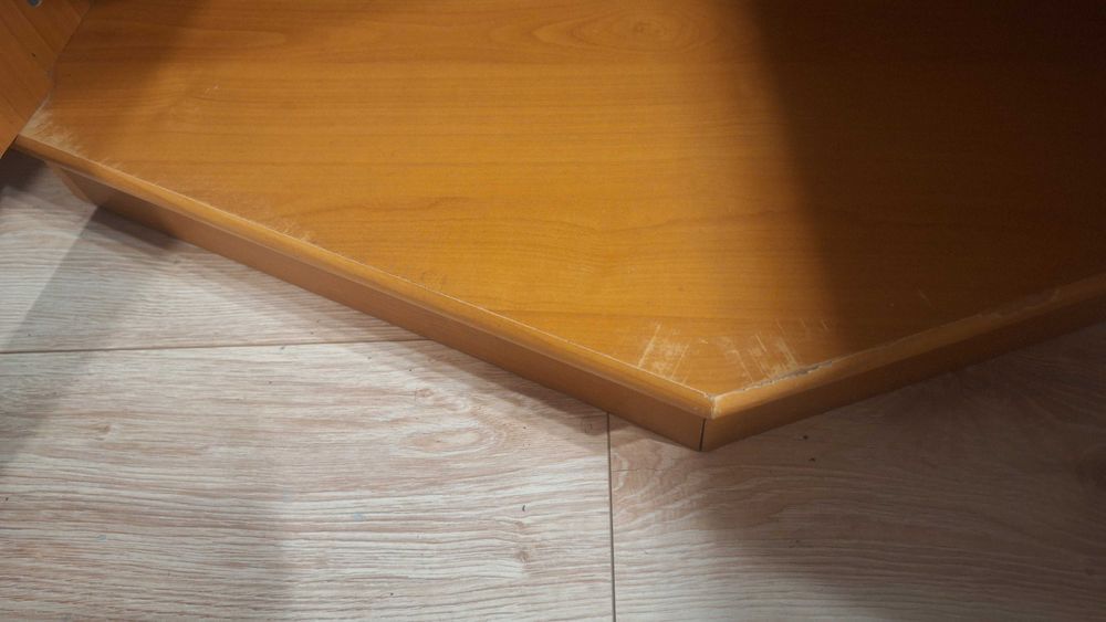 Oddam witrynę kolor olcha