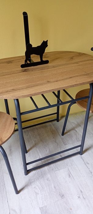 Sprzedam stół i krzesła