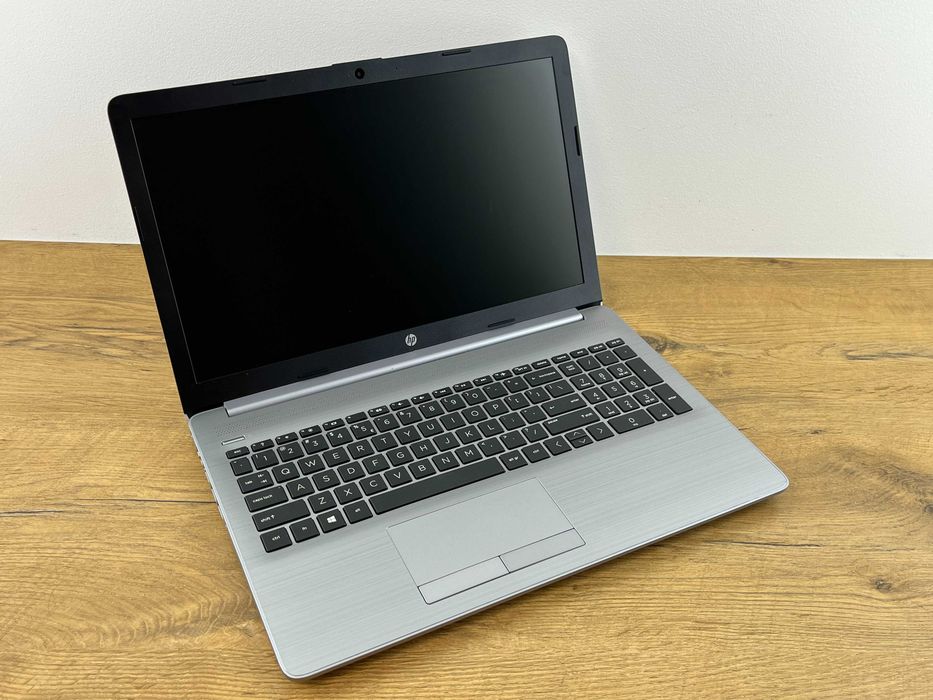 1337. Laptop Hp 255 G7, 15 cali, AMD A6. Dysk SSD M2 240gb, Win 10