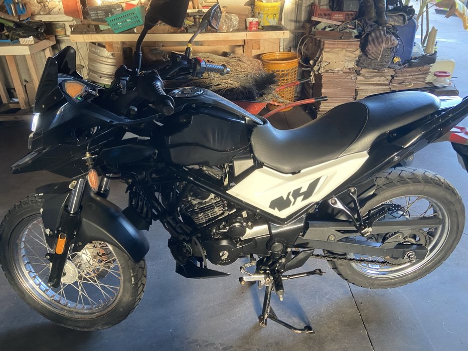 SYM NH-T 125 | 20.000 km | Revisões na marca | A precisar de pequenos arranjos