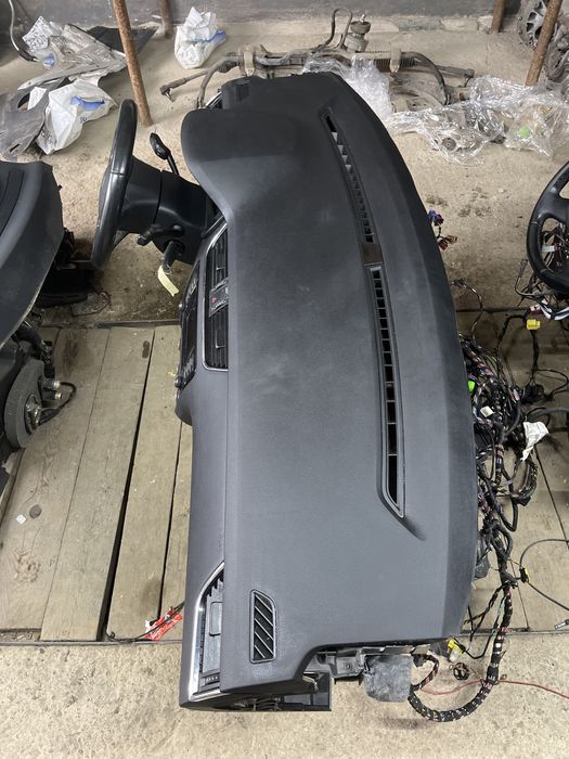 Торпеда панель безпека Шкода октавія А5 А7 Skoda Octavia A5 A7