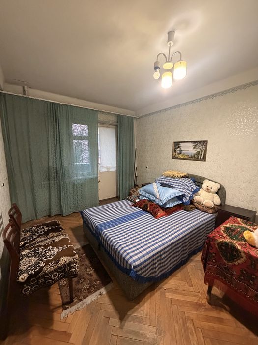 Продаж 2к квартири вул. Героїв України 10 Бровари Київська область