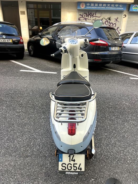 Peugeot Django scooter great condition!
