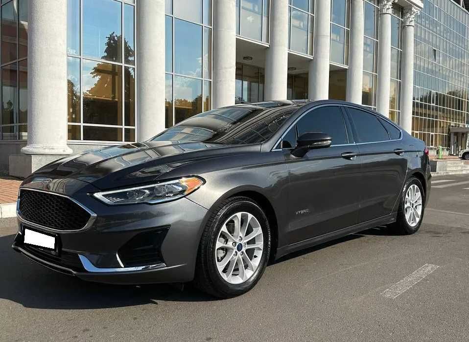 Аренда авто Гібрид Fusion Jetta Camry оренда з правом викупу