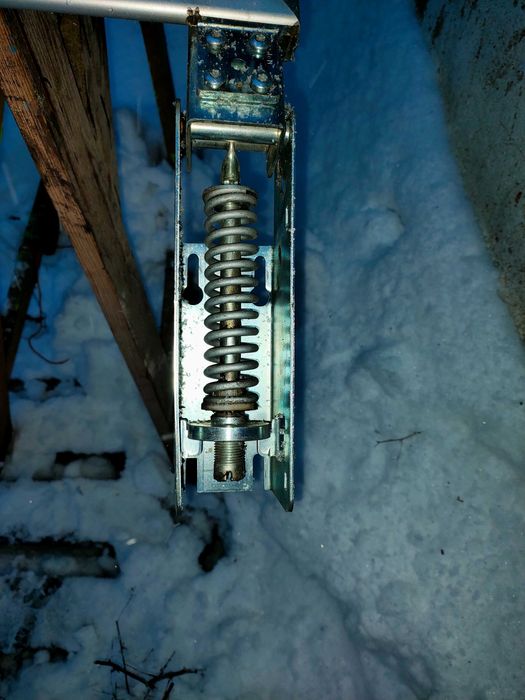 Szyba gięta, szklarnia, inspekt, świetlik , drzwi szkło hartowane.