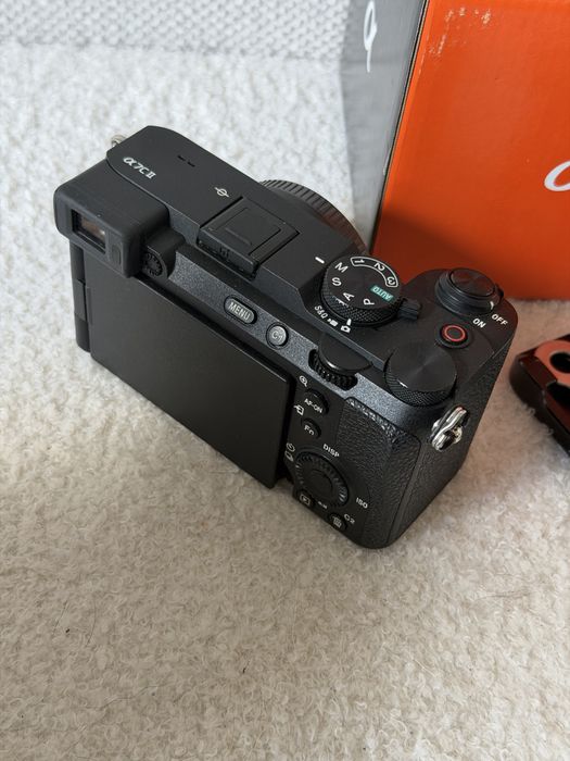 Sony a7cII (+-nova)