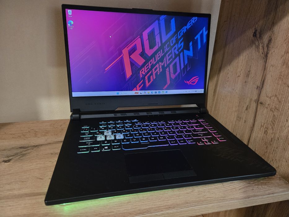 Asus ROG Strix G512L RTX 8gb Core i7 16/512gb FHD 240Hz