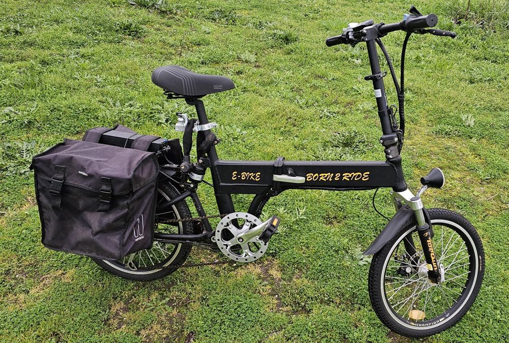 Bicicleta eletrica com 2 baterias para maior autonomia