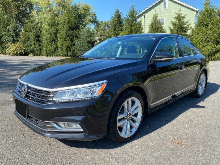 Volkswagen Passat      2016