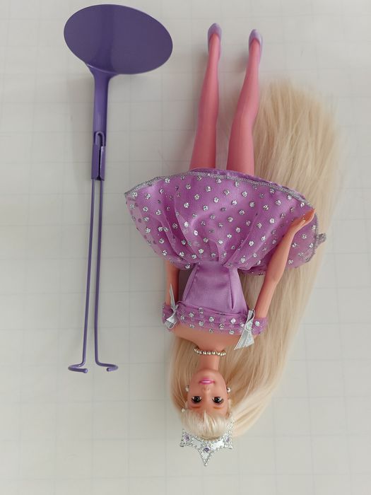 Barbie superstar "pretty choice" 1996