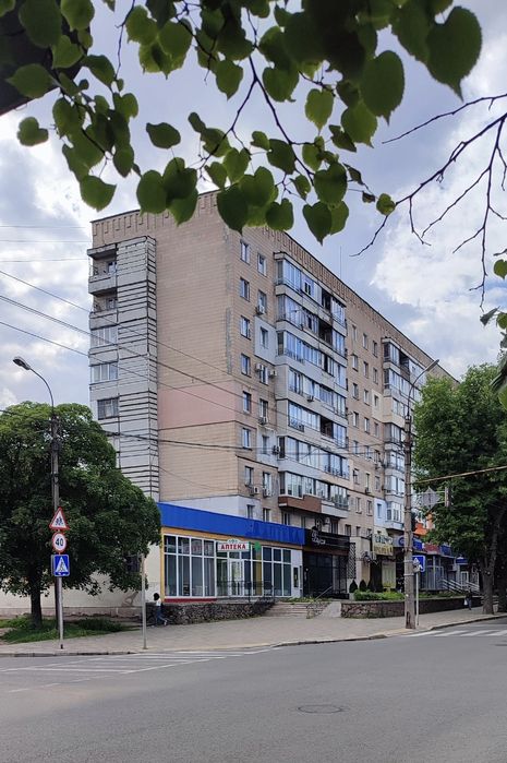 Продаж 3к  квартири б. Шевченка