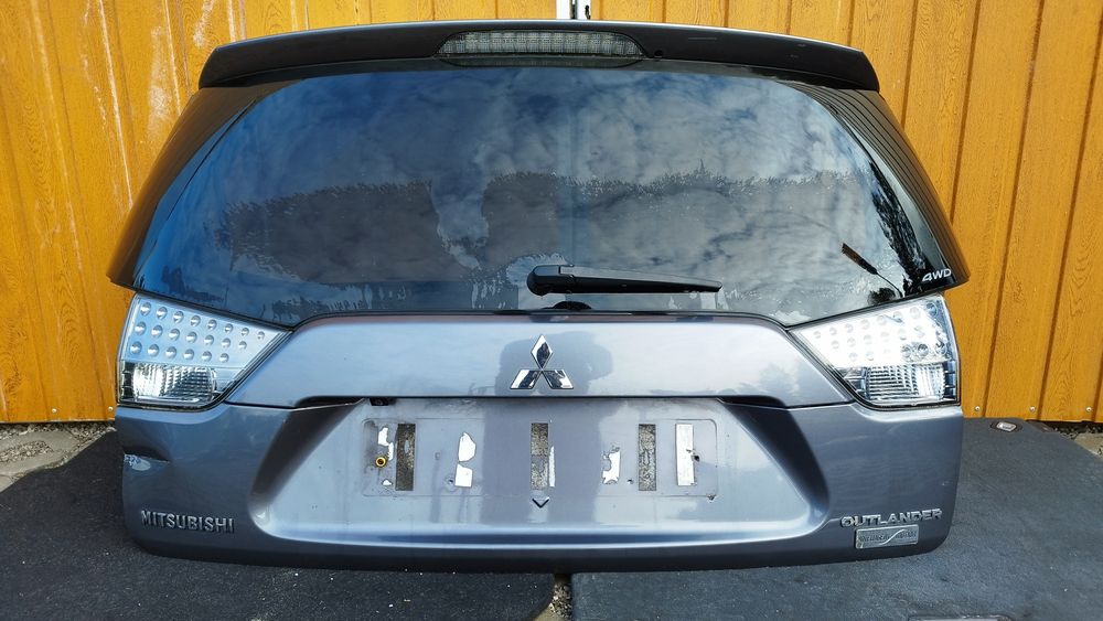 Mitsubishi Outlander II Klapa Tylna a39 F-vat