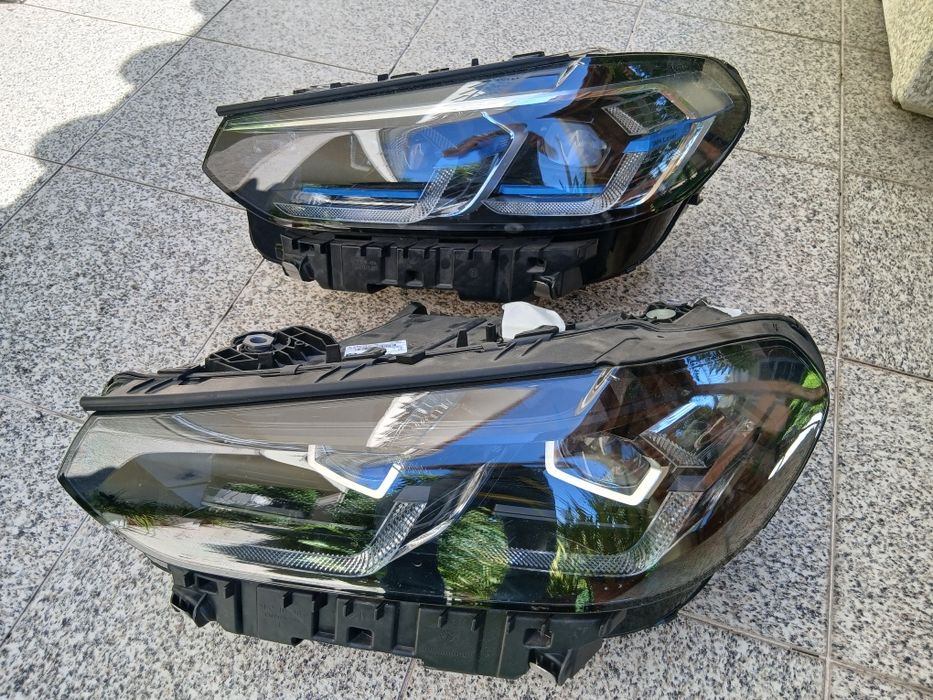 Farol BMW X3 X4 G01 G02 LCI