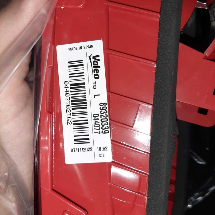 Farol traseiro esquerdo seat leon NOVO