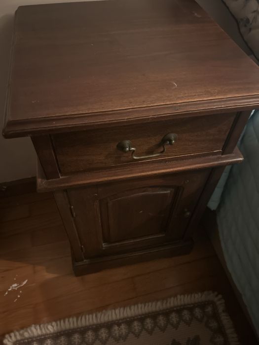 2 Mesinhas de cabeceira vintage