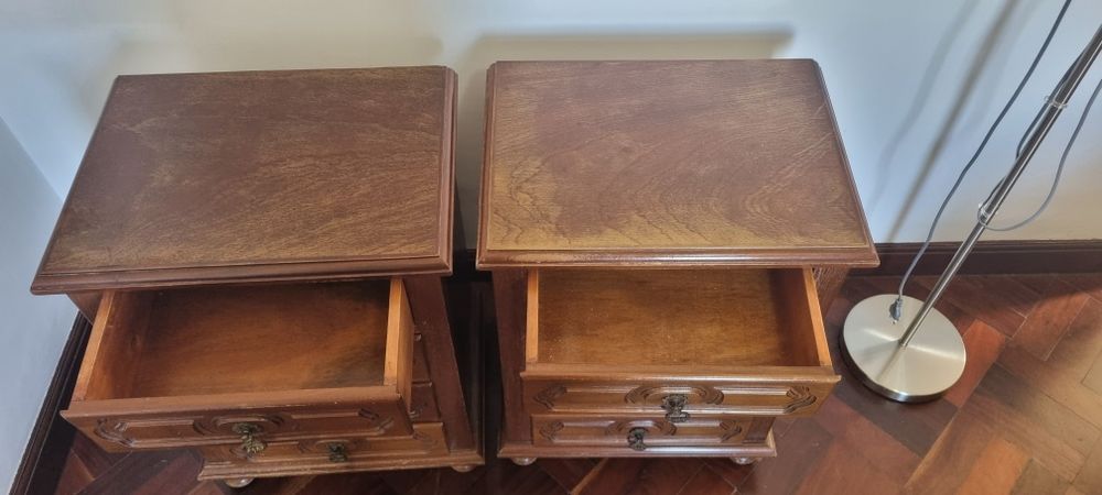 Mobiliário de quarto - Conjunto