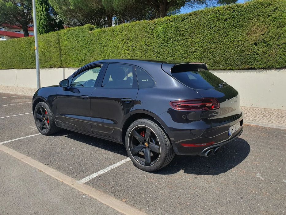 Porsche Macan Turbo PDK