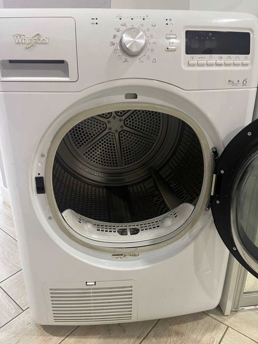 Сушильна машина Whirlpool AZB 9785