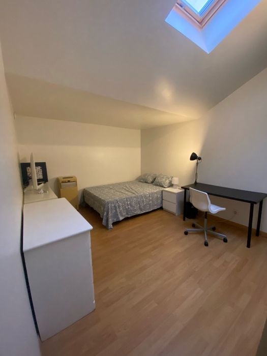 Quarto WC Privativo Urb Cavaleira Algueirão Mem Martins
