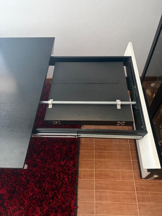 Mesa de sala de jantar