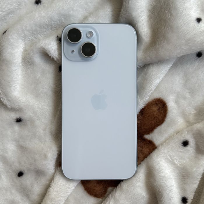 iPhone 15 128GB