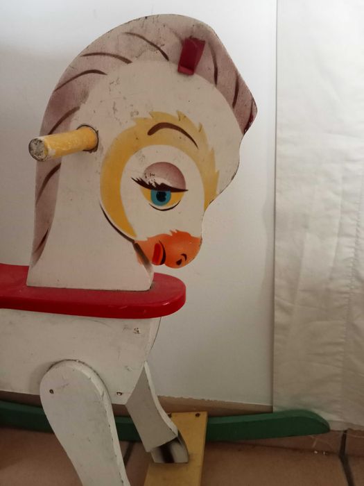 Cavalinho de madeira vintage anos 70