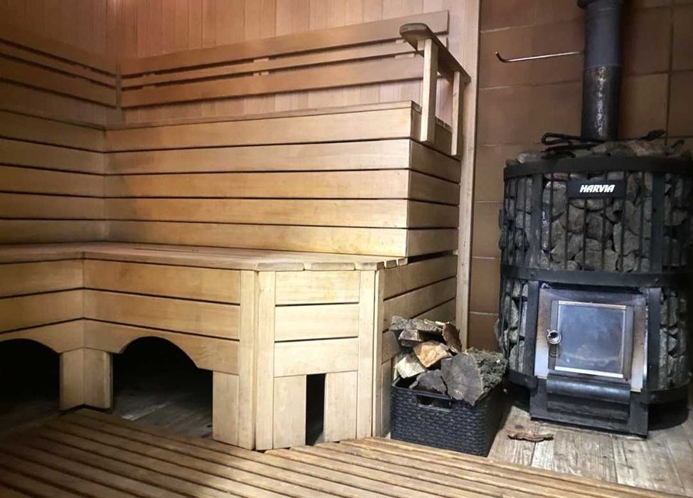 Продаж СУЧАСНОГО будинку з ЦОКОЛЬНИМ  поверхом вул. Солідарності ТОРГ