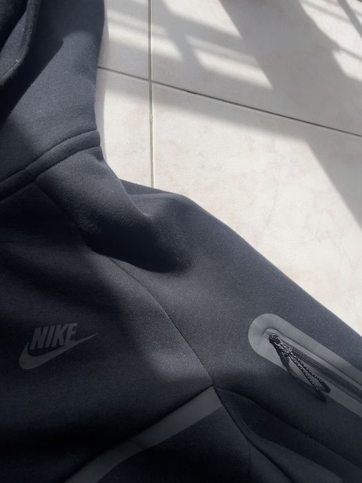 Nike Tech Fleece Preto