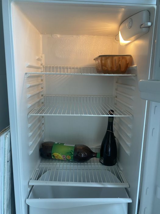 Frigorífico Candy Usado – A Funcionar Perfeitamente