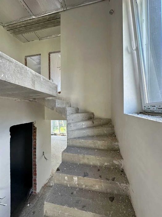 Продається будинок (дуплекс) в місті/ТЦ ВЕЛЕС/Міські комунікації, ГАЗ