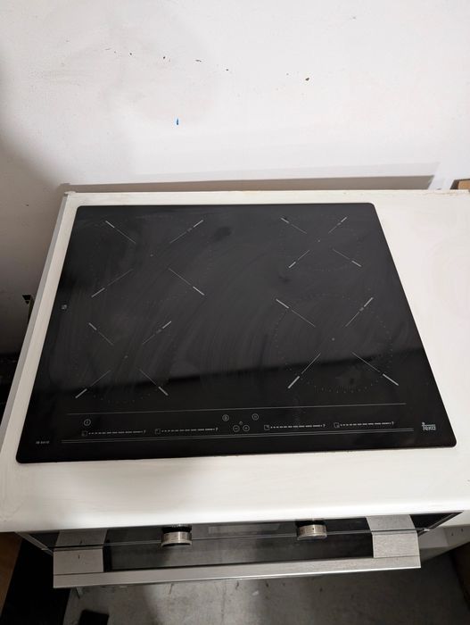 Placa de vitrocerâmica TEKA ib 6415