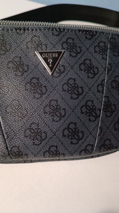 Bolsa Guess como nova