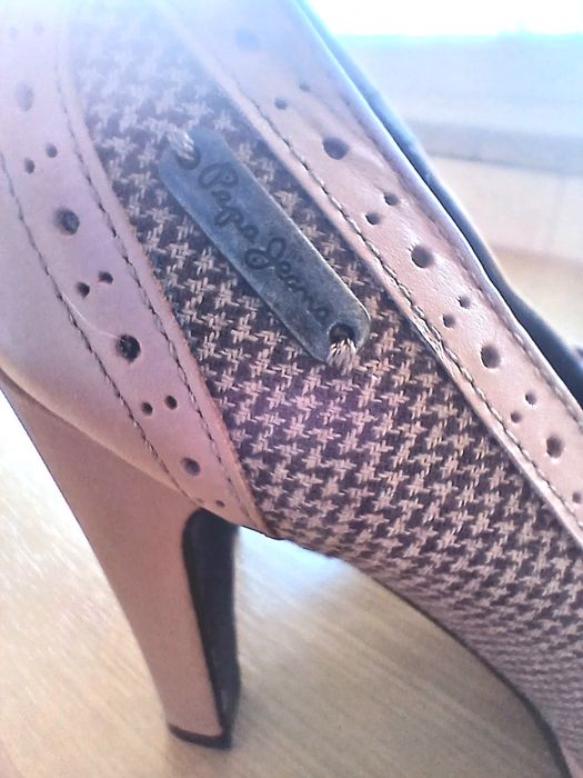 Sapatos mulher usados