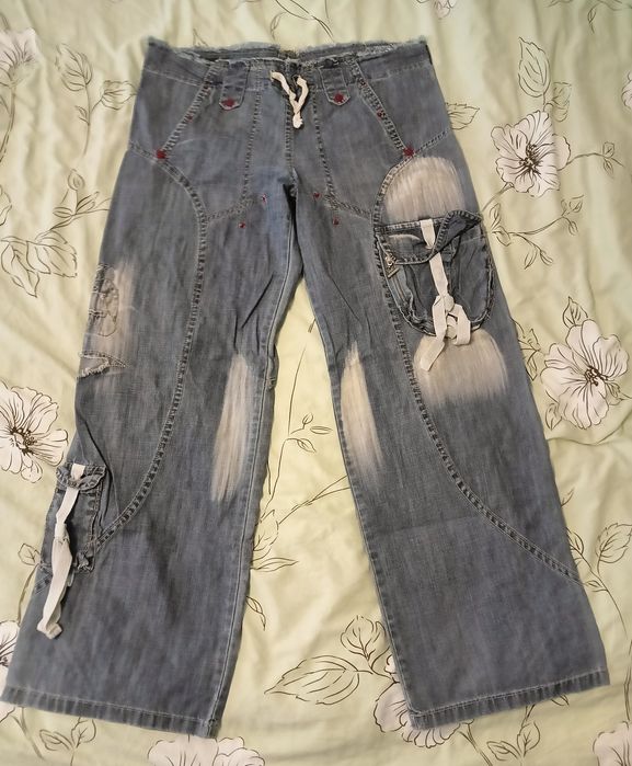 Женские  модные джинсы