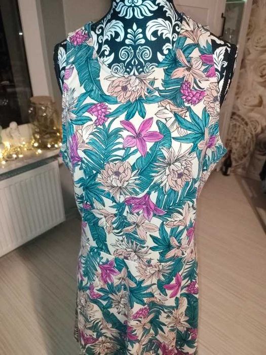sukienka firmy H&M rozm. L