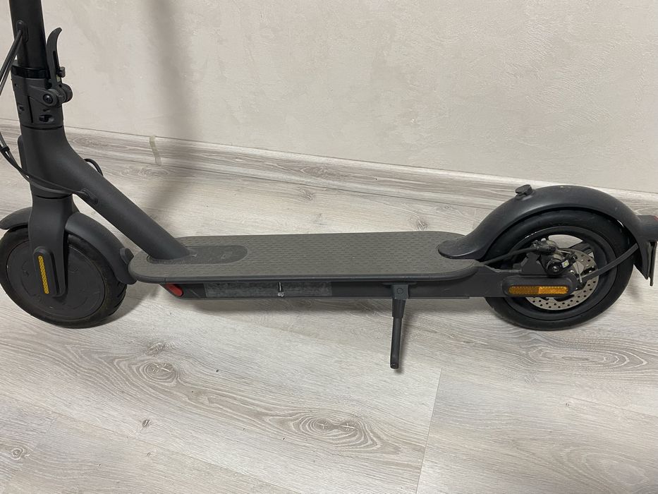 Електро самокат Xiaomi Mi Electric Scooter 1S