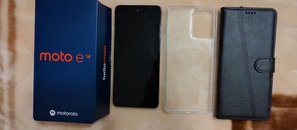 Продам смартфон Motorola Moto E14 + ПОДАРУНОК...