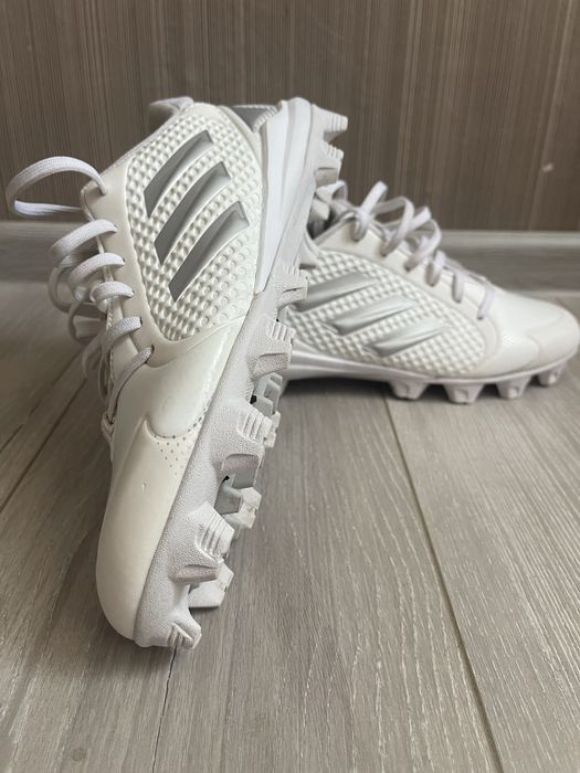 Бутси Adidas дуже зручні