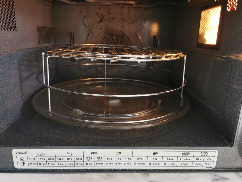 Micro-ondas Moulinex c/Grill