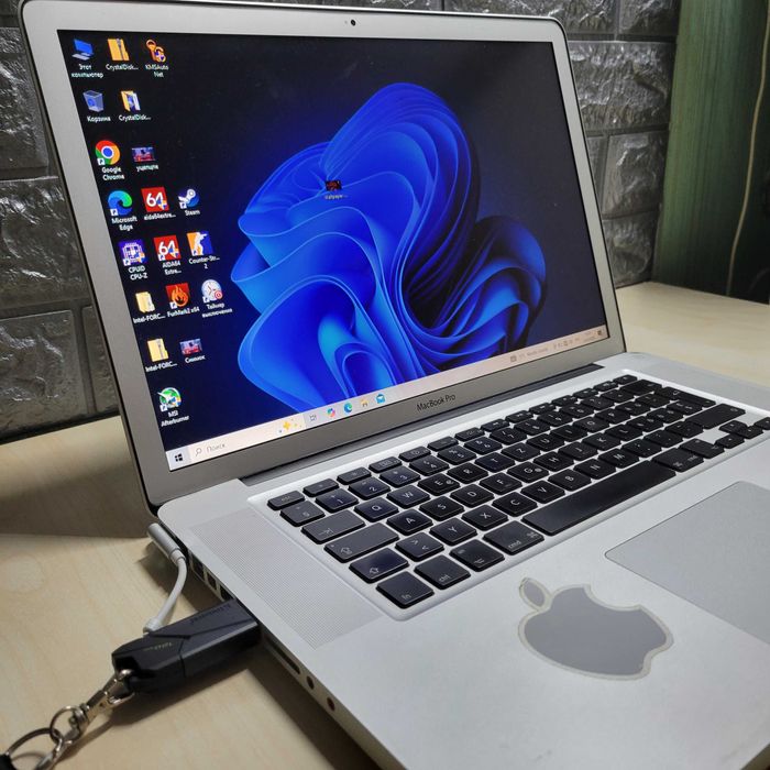 Apple MacBook Pro 15.4  A1286 ноутбук макбук