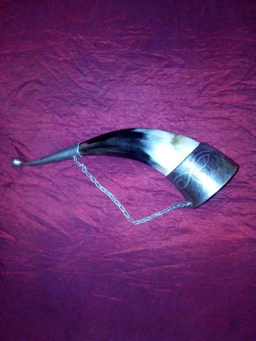 Рог сувенирный натуральный