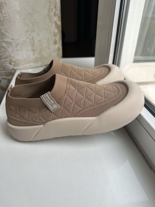 Мокасини женские