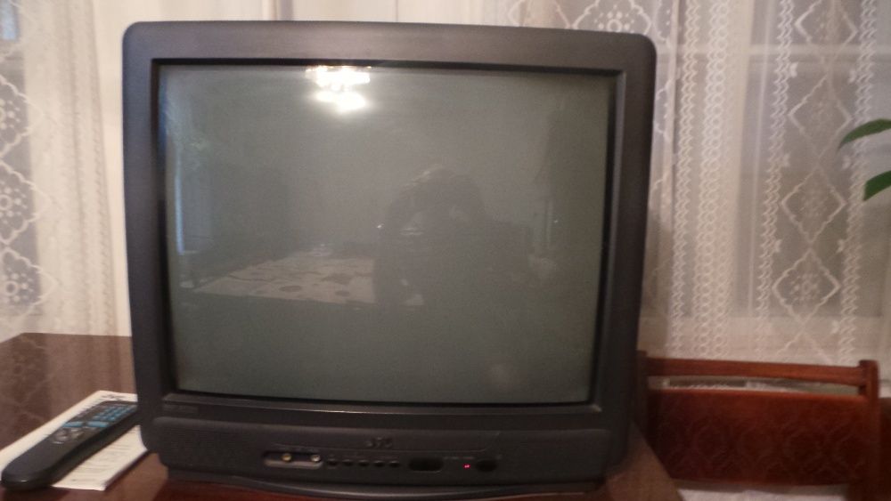Телевизор JVC, 21 дюйм, дача, кухня, гараж